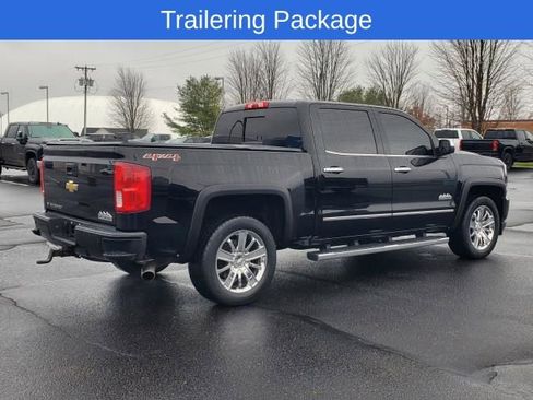 Used 2017 Chevrolet Silverado 1500 High Country image 4
