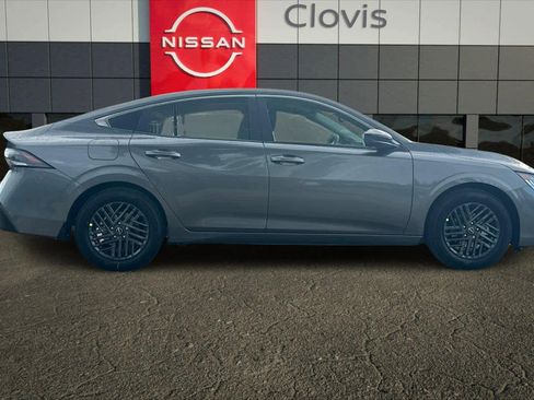 New 2026 Nissan Sentra SV image 9