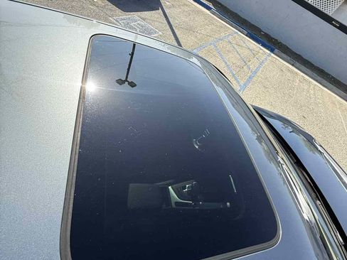 Used 2017 Audi A4 2.0T Premium image 33