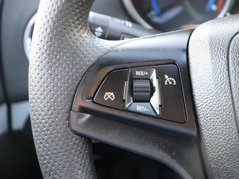 Used 2016 Chevrolet Cruze LT FWD image 27