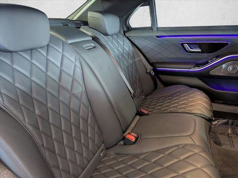 Used 2023 Mercedes-Benz S 580 4MATIC Sedan image 20