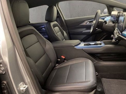 New 2026 Chevrolet Equinox EV LT AWD/4WD image 20