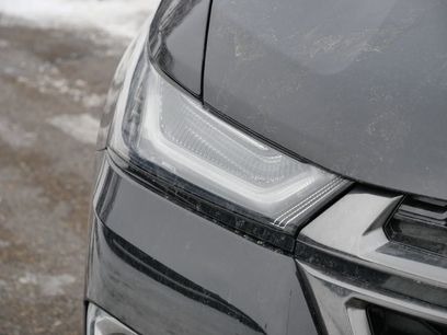 Used 2023 Chevrolet Traverse RS