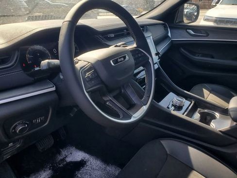 New 2026 Jeep Grand Cherokee Altitude AWD/4WD image 11