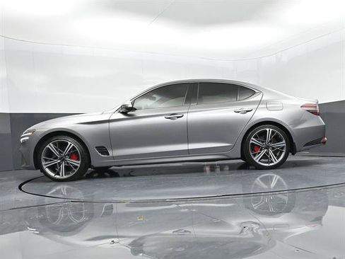 Used 2025 Genesis G70 3.3T Advanced RWD image 34