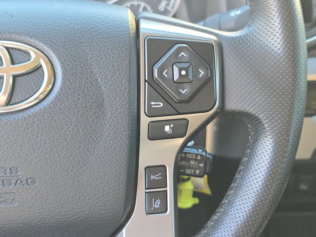 Used 2019 Toyota Tacoma SR5 RWD image 24
