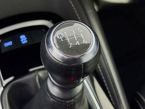 Used 2022 Toyota Corolla XSE image 20