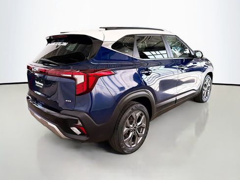 Used 2024 Kia Seltos S image 9