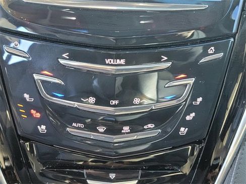 Used 2019 Cadillac Escalade Luxury w/ Escalade Sport Edition image 23