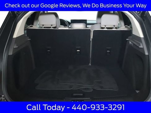 Used 2023 Lincoln Corsair AWD image 33