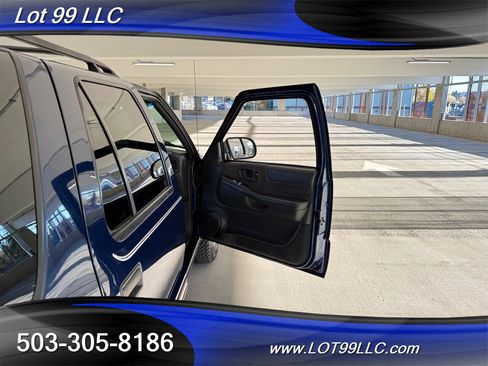 Used 1999 Chevrolet Blazer LT image 44