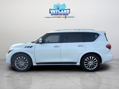 Used 2016 INFINITI QX80 4WD w/ Deluxe Technology Package