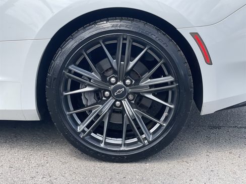 Used 2016 Chevrolet Camaro SS RWD image 31