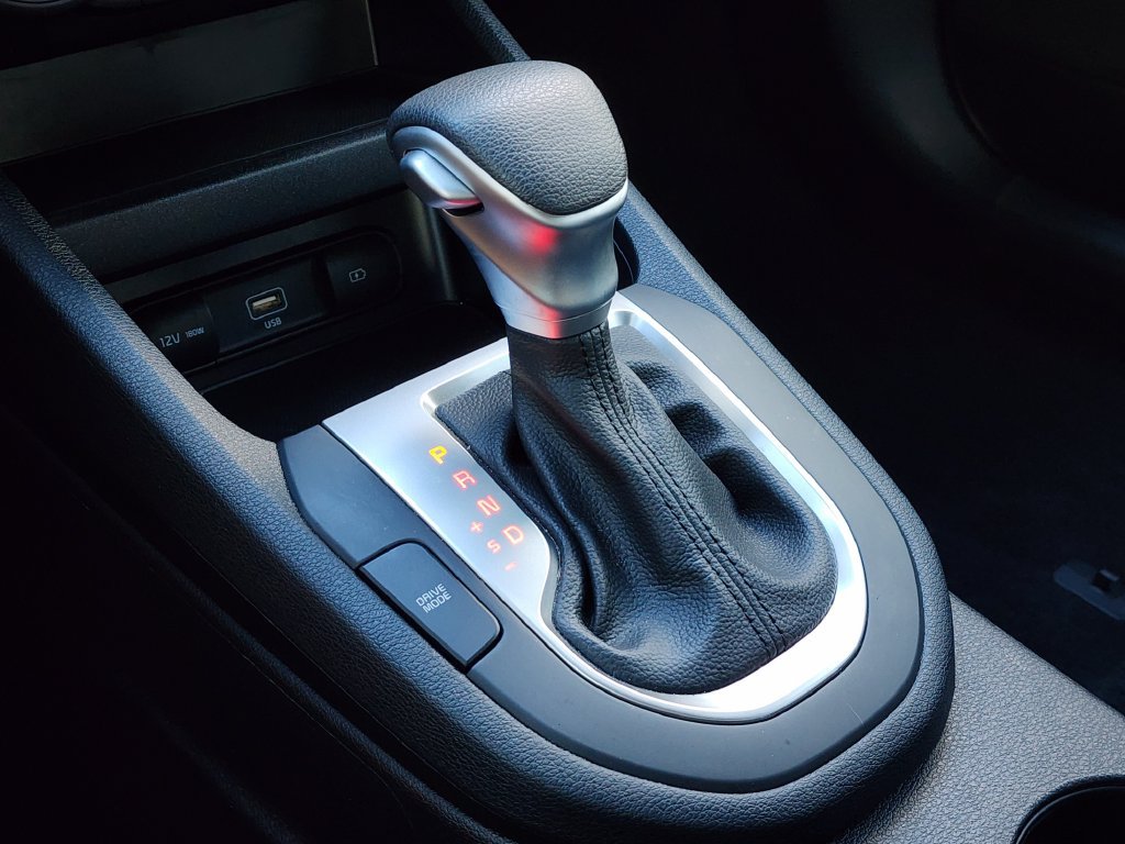 Certified 2024 Kia Forte LXS FWD image 21