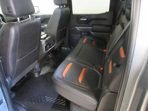 Used 2020 GMC Sierra 1500 AT4 w/ AT4 Premium Package image 17