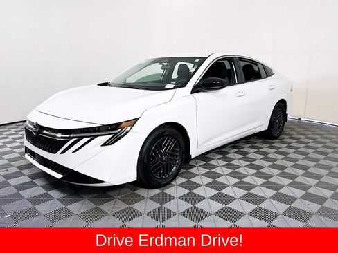 Used 2026 Nissan Sentra SV w/ Floor Mat Package FWD image 3
