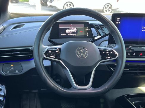 Certified 2023 Volkswagen ID.4 Pro S Plus image 7