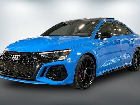 Used 2022 Audi RS 3 AWD/4WD image 2