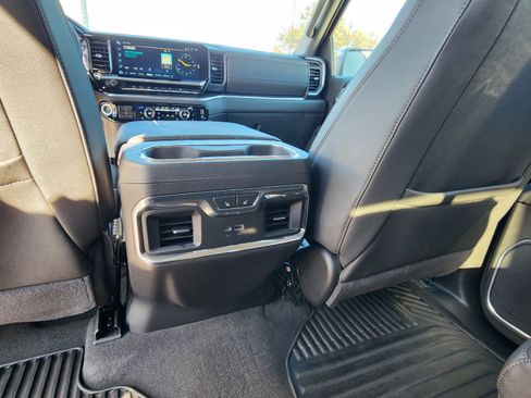 Certified 2025 Chevrolet Silverado 1500 LTZ w/ LTZ Convenience Package II image 19