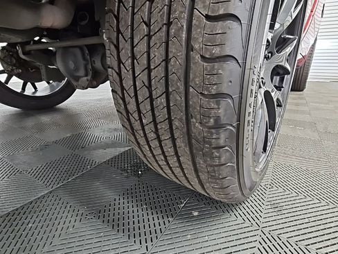 Used 2019 RAM 1500 Express w/ Express Value Package image 44