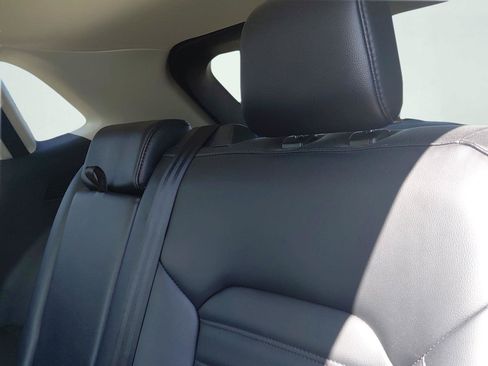 Used 2024 Ford Edge SEL AWD/4WD image 36