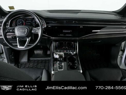 Used 2021 Audi Q8 Premium Plus w/ Premium Plus Package AWD/4WD image 19