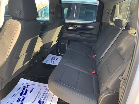 Used 2023 Chevrolet Silverado 1500 LT image 8