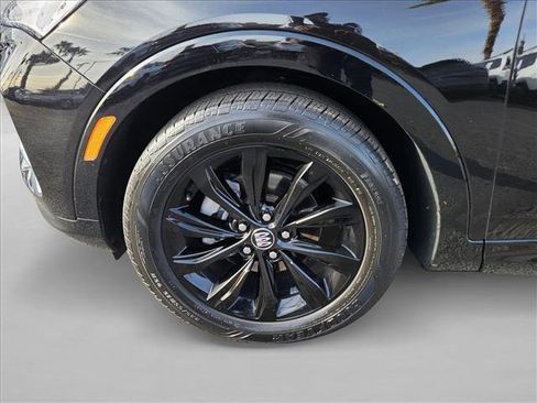 Used 2024 Buick Envista Sport Touring w/ Convenience I Package image 20