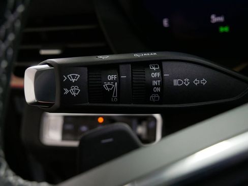 New 2026 Buick Envision Sport Touring image 25