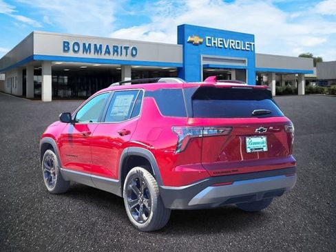 New 2026 Chevrolet Equinox LT w/ Convenience Package II AWD/4WD image 3