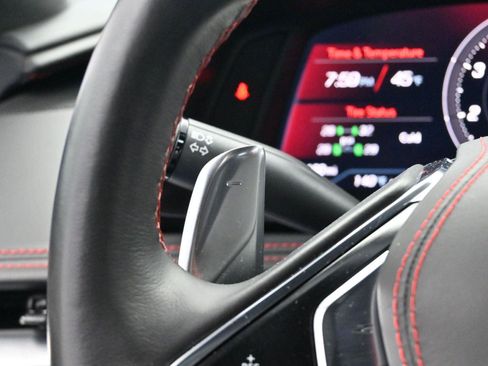 Used 2021 Chevrolet Corvette Stingray Premium Conv w/ Z51 Performance Package image 21