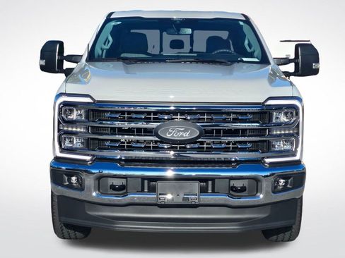 New 2026 Ford F250 XLT w/ XLT Premium Package image 4