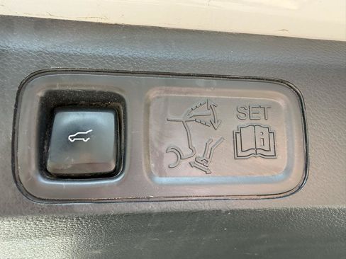 Used 2024 Ford Expedition Max XLT AWD/4WD image 20