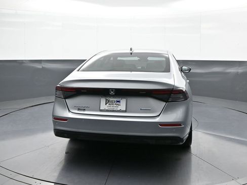 Used 2023 Honda Accord EX-L image 7