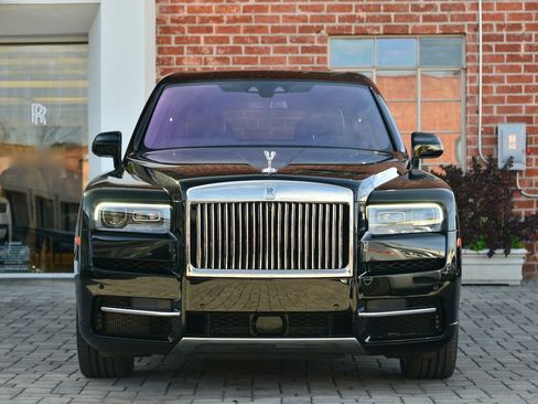 Used 2019 Rolls-Royce Cullinan image 5