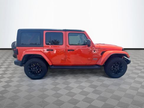 Used 2023 Jeep Wrangler Unlimited Sahara AWD/4WD image 5
