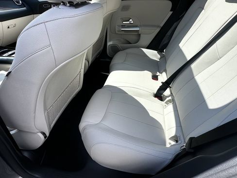 Certified 2026 Mercedes-Benz GLA 250 image 35