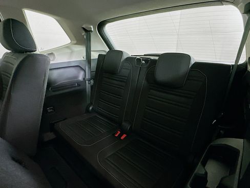 Used 2024 Volkswagen Tiguan S image 27