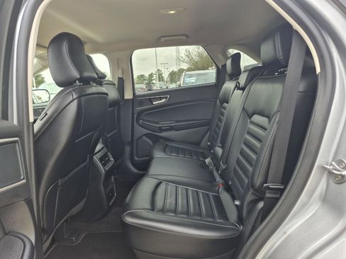 Certified 2024 Ford Edge SEL image 21