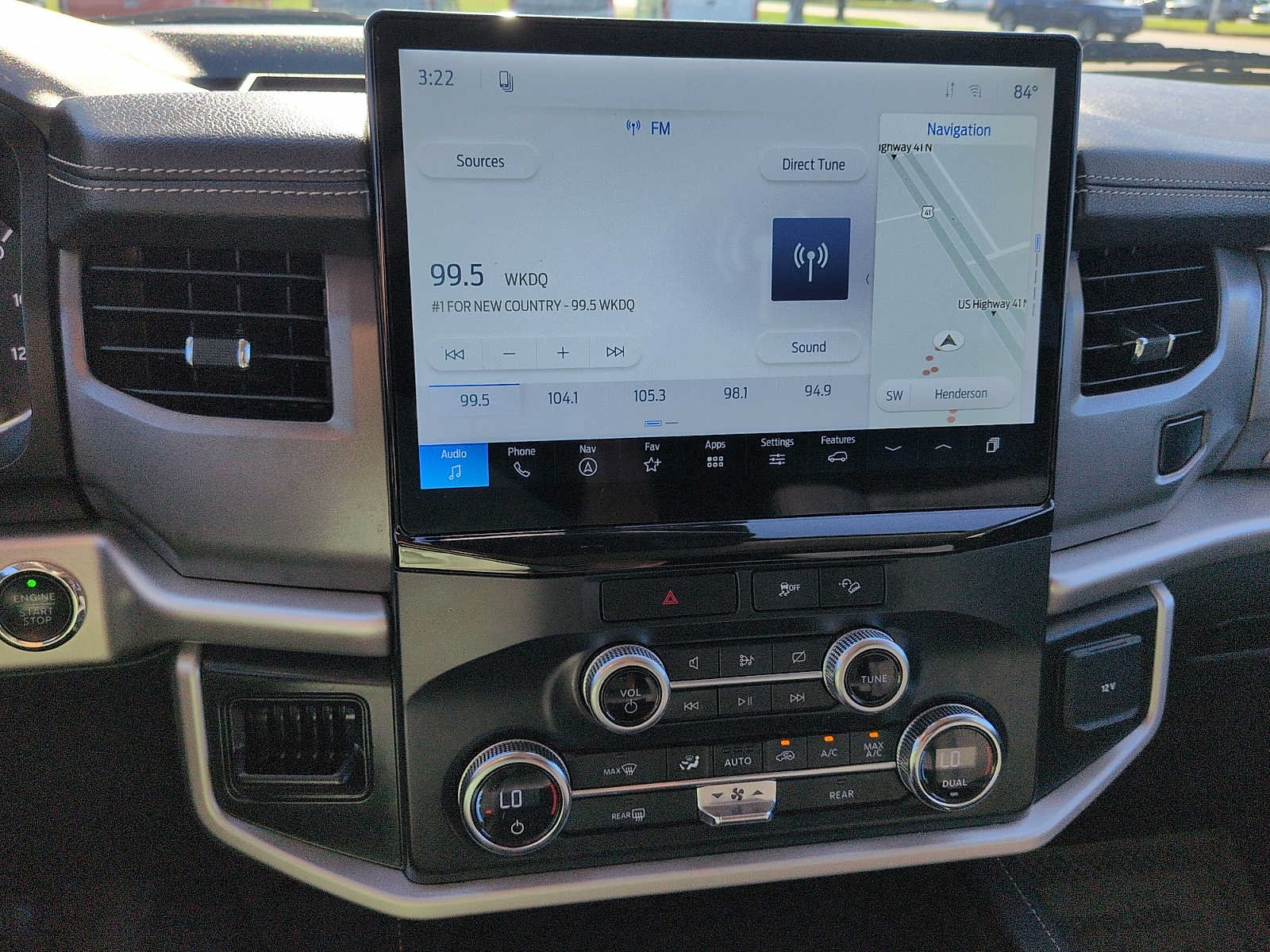 Used 2022 Ford Expedition XLT AWD/4WD image 19