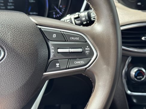 Used 2020 Hyundai Santa Fe SEL w/ Convenience Package image 32