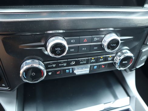 New 2026 Ford F350 Lariat w/ Lariat Premium Package AWD/4WD image 7