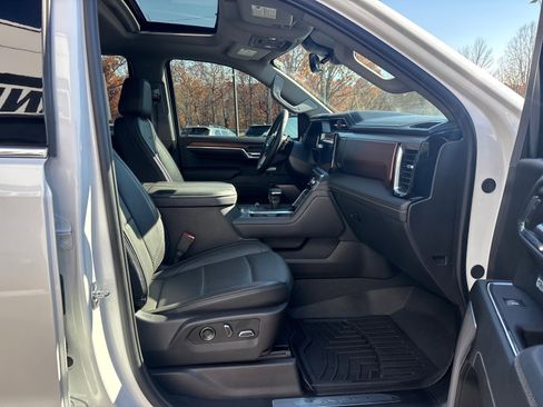 Used 2024 GMC Sierra 1500 Denali w/ Denali Reserve Package image 46