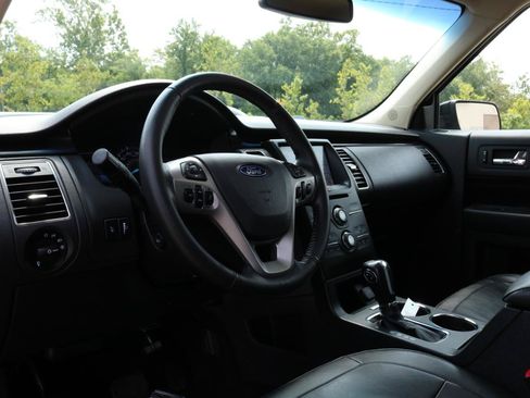 Used 2016 Ford Flex SEL w/ Equipment Group 202A AWD/4WD image 19