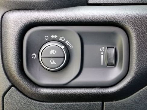 Used 2024 RAM 1500 Lone Star RWD image 20