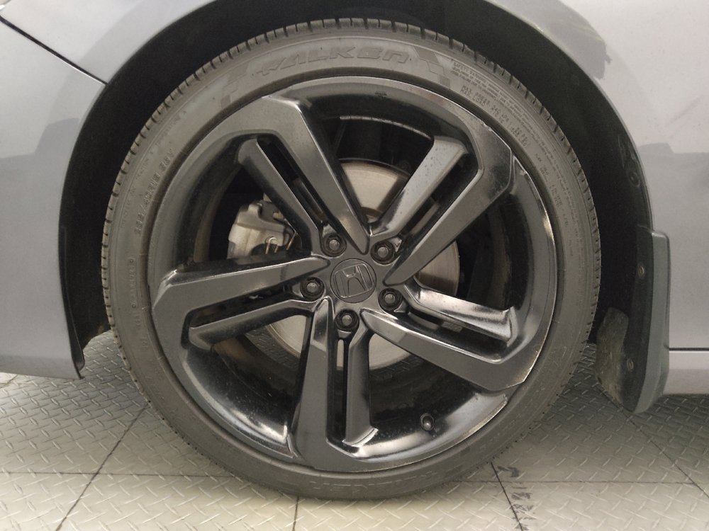 Used 2018 Honda Accord Sport image 31