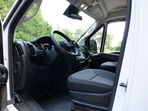 Used 2024 RAM ProMaster 2500 FWD image 20