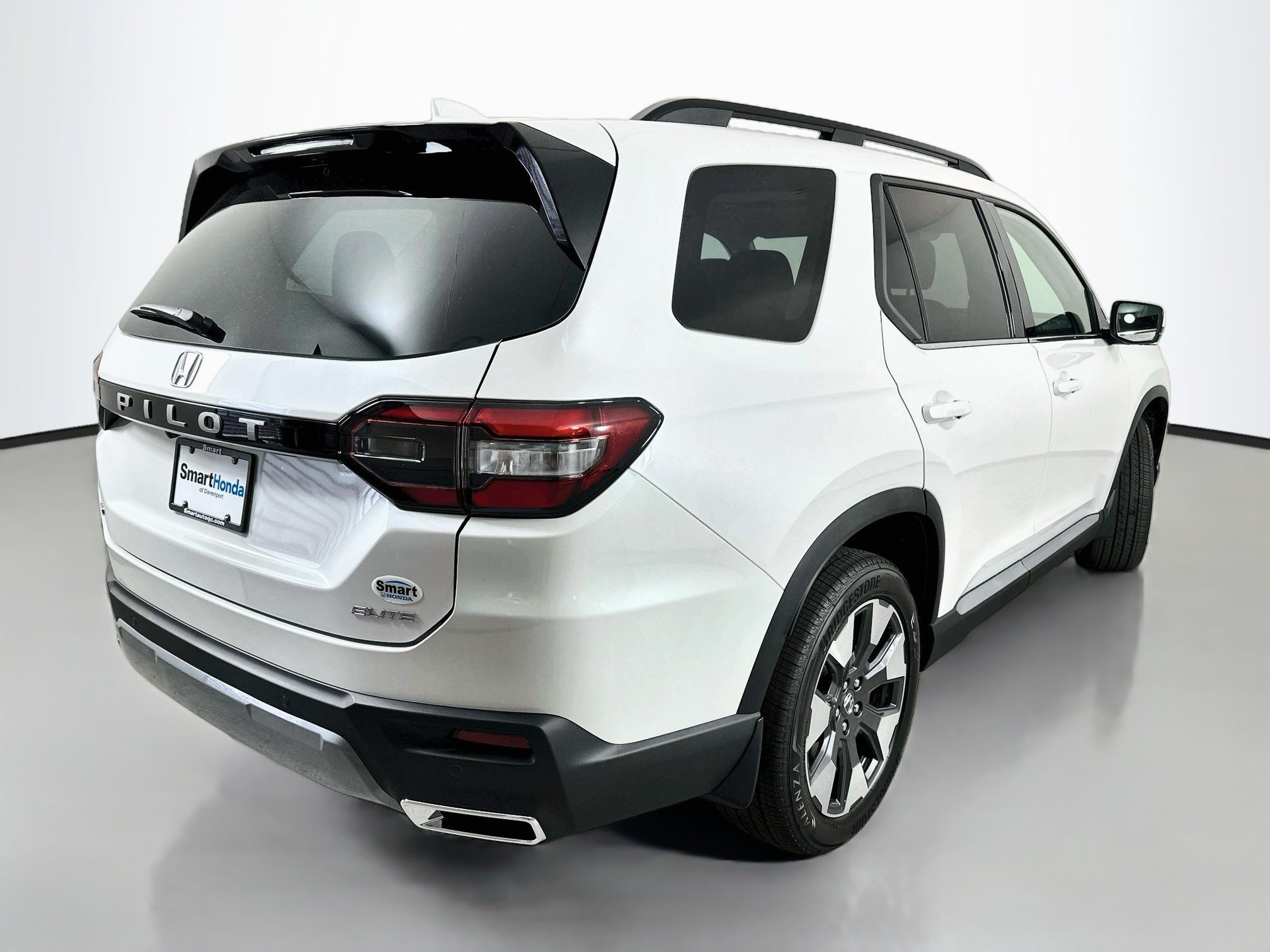 New 2026 Honda Pilot Elite image 7
