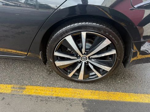 Used 2020 Nissan Altima 2.5 SR image 9