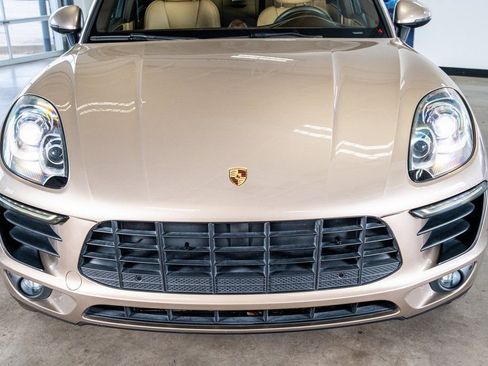 Used 2016 Porsche Macan S image 17